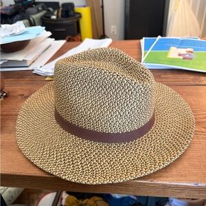 Wallaroo hat company - outback hat size L/XL